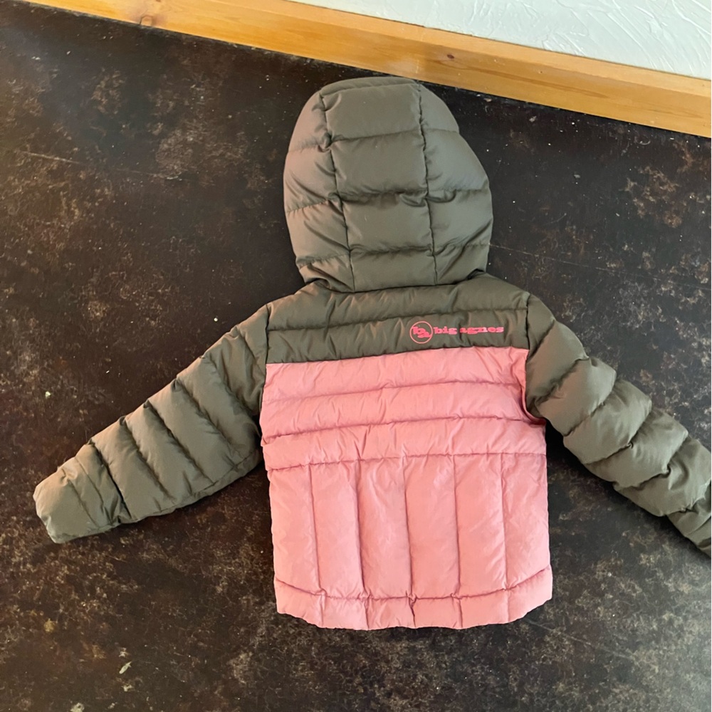Kids Pink and Green Puffer Jacket - Picture 4 of 4